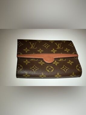 Louis Vuitton Bum bag / sac ceinture leather handbag
